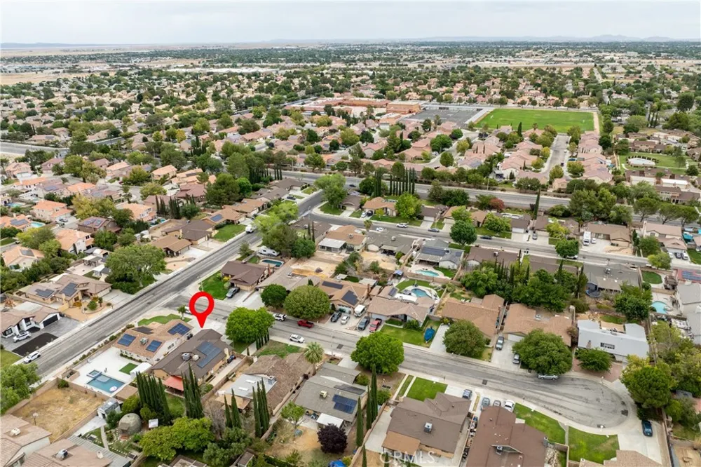 44237 Fine Street Lancaster, CA 93536