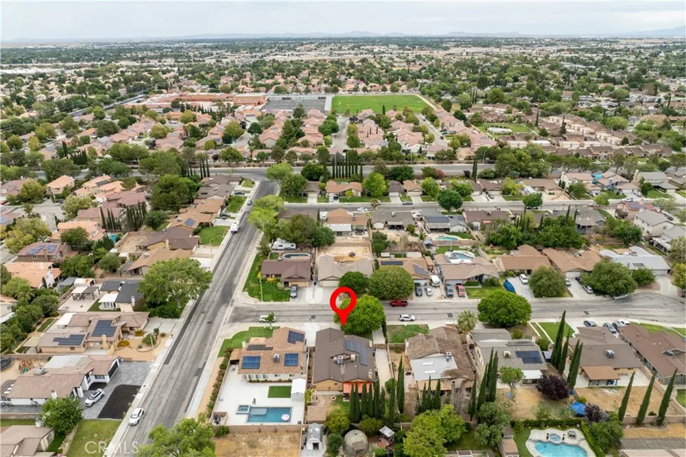 44237 Fine Street Lancaster, CA 93536