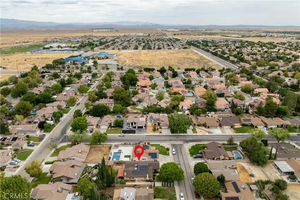 44237 Fine Street Lancaster, CA 93536