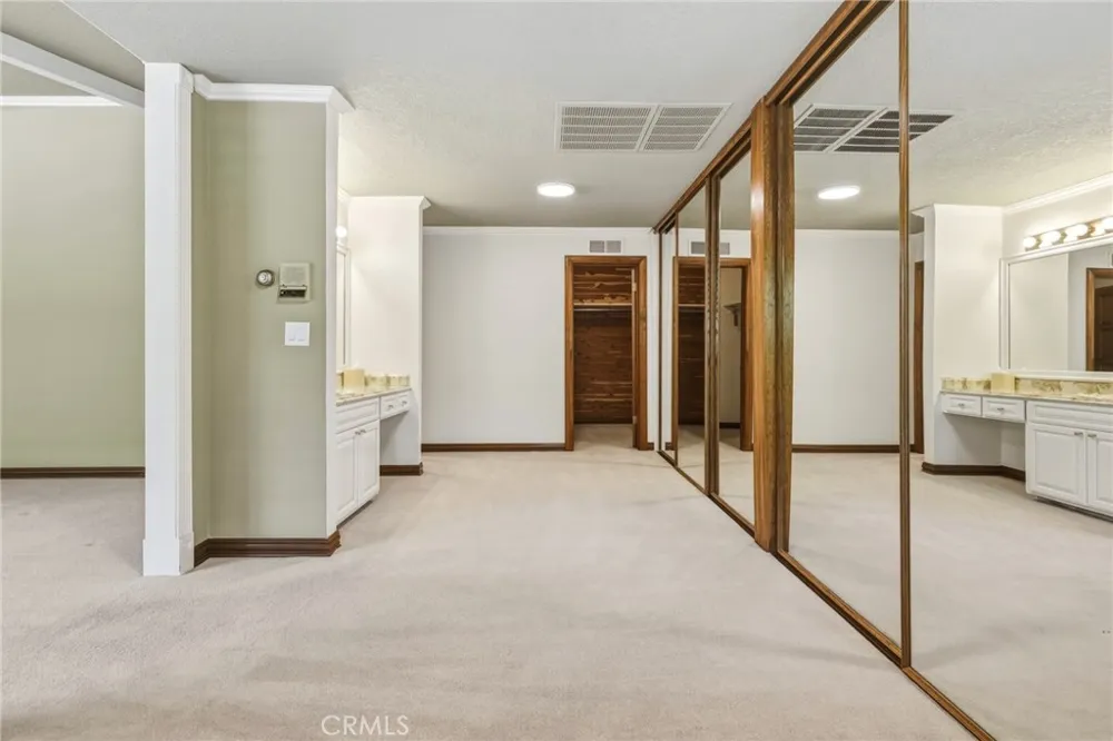 22231 Romar Street Chatsworth, CA 91311