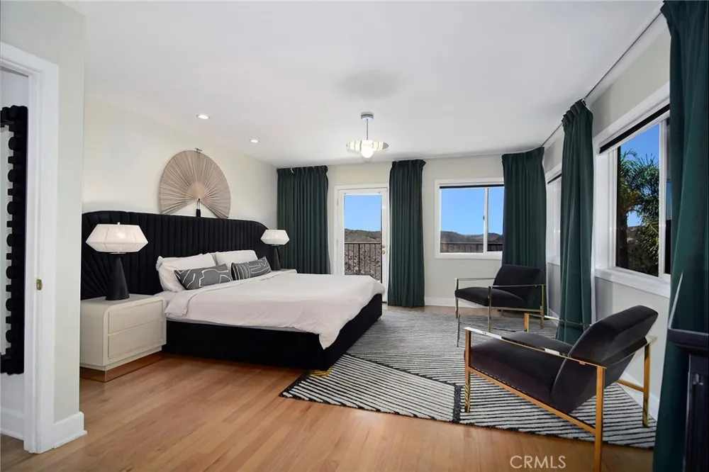 130 Dapplegray Road Bell Canyon, CA 91307