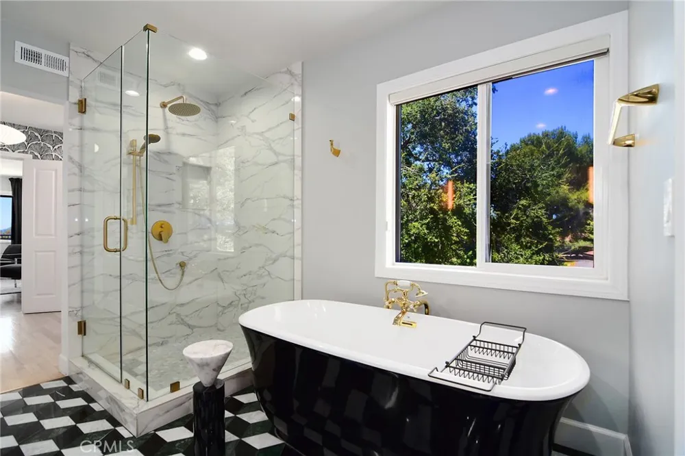 130 Dapplegray Road Bell Canyon, CA 91307