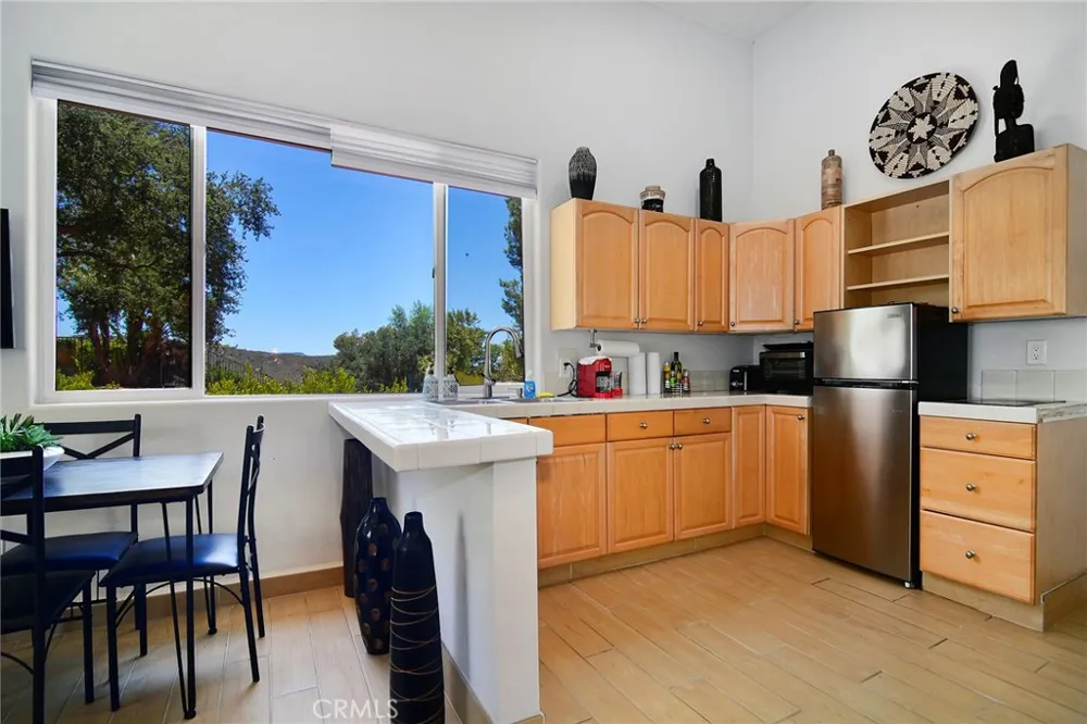 130 Dapplegray Road Bell Canyon, CA 91307