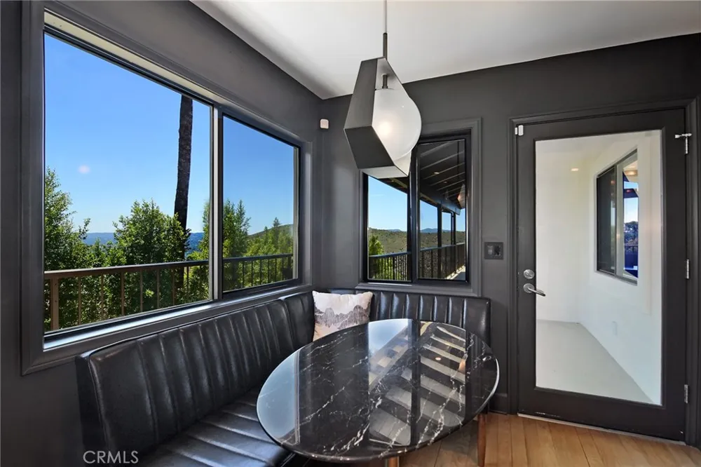 130 Dapplegray Road Bell Canyon, CA 91307