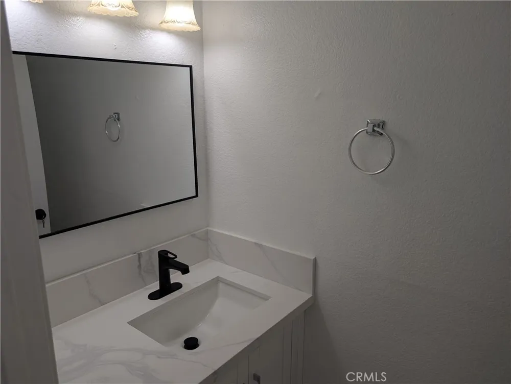 37427 Greenwich Court Palmdale, CA 93550