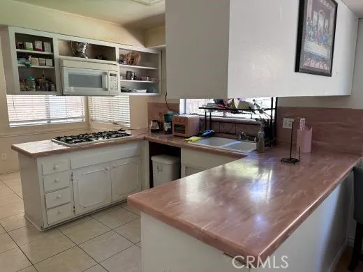 22107 Barbacoa Saugus, CA 91350