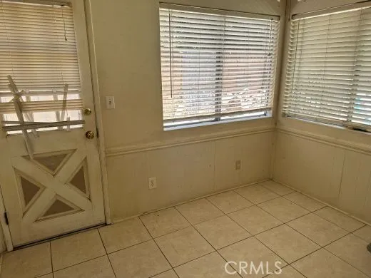 22107 Barbacoa Saugus, CA 91350
