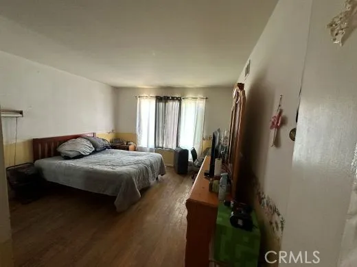 22107 Barbacoa Saugus, CA 91350
