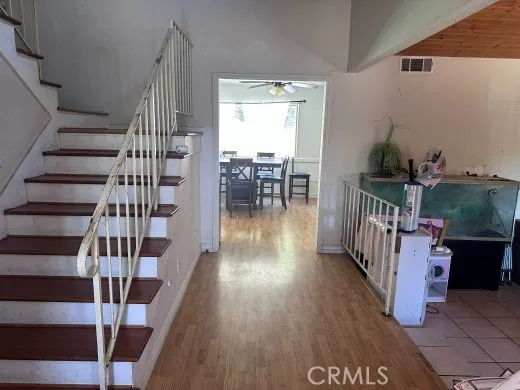 22107 Barbacoa Saugus, CA 91350