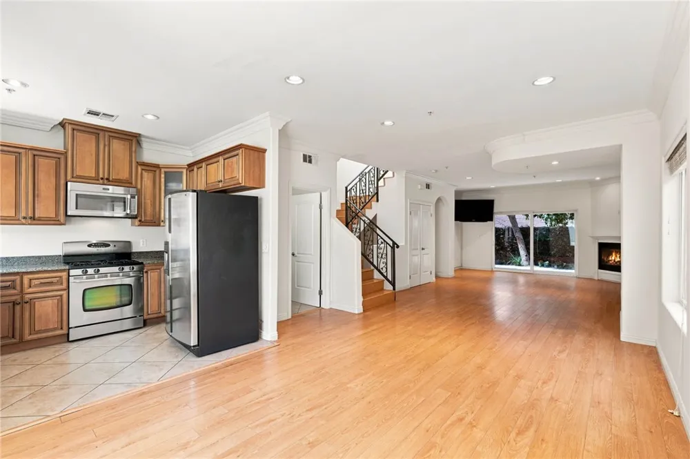 13629 Wyandotte #118 Van Nuys, CA 91405