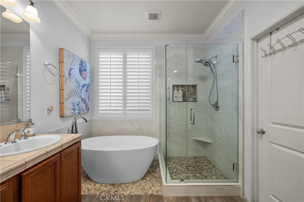 3023 Erica Rosamond, CA 93560