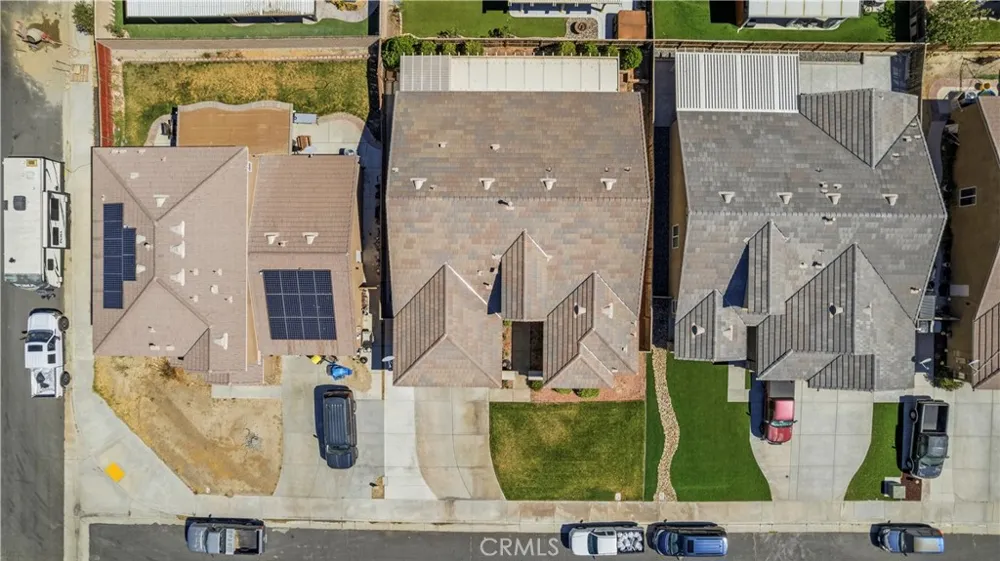 3023 Erica Rosamond, CA 93560