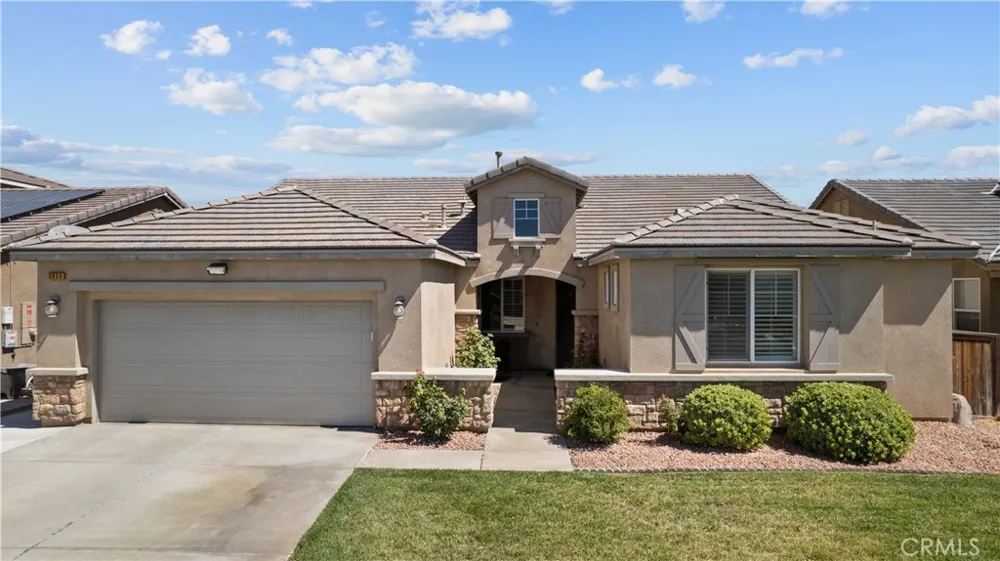 3023 Erica Rosamond, CA 93560