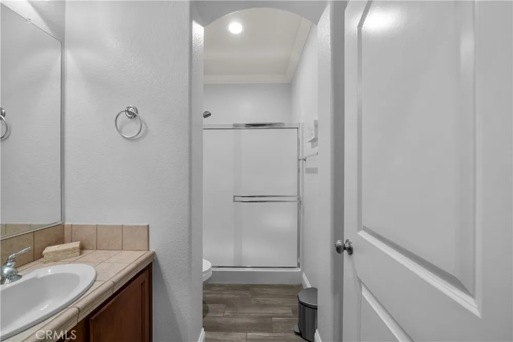 3023 Erica Rosamond, CA 93560