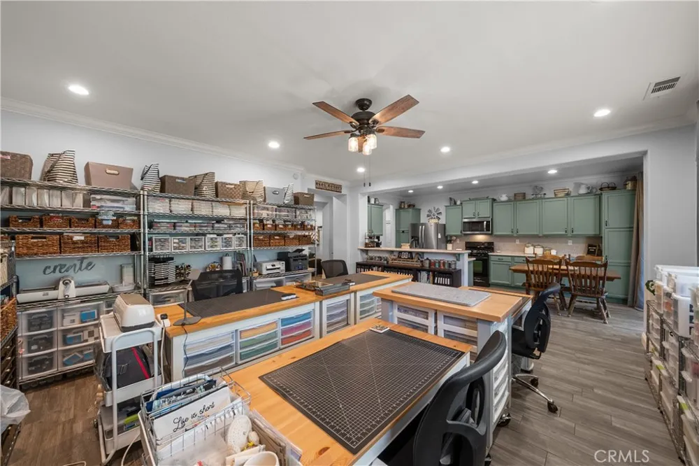 3023 Erica Rosamond, CA 93560