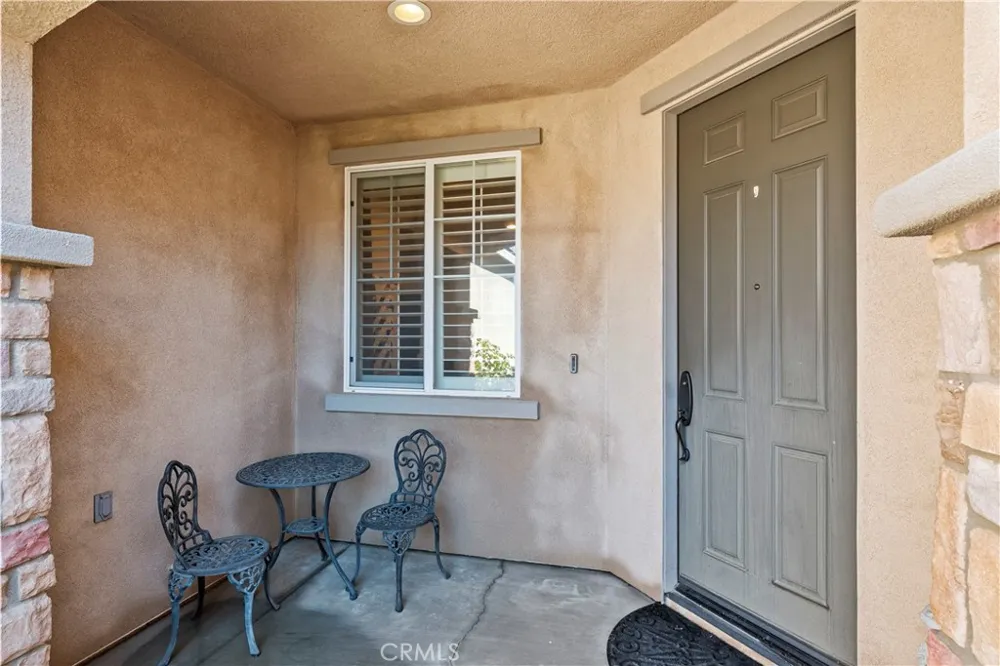 3023 Erica Rosamond, CA 93560