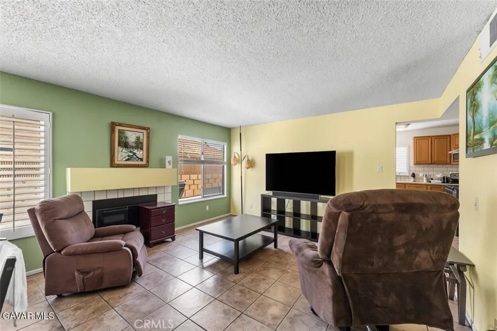 43329 Denmore Lancaster, CA 93535