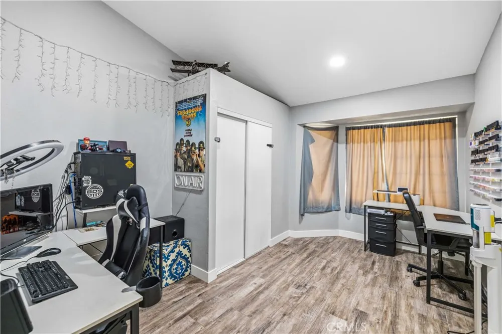 2050 Matthew Avenue Rosamond, CA 93560