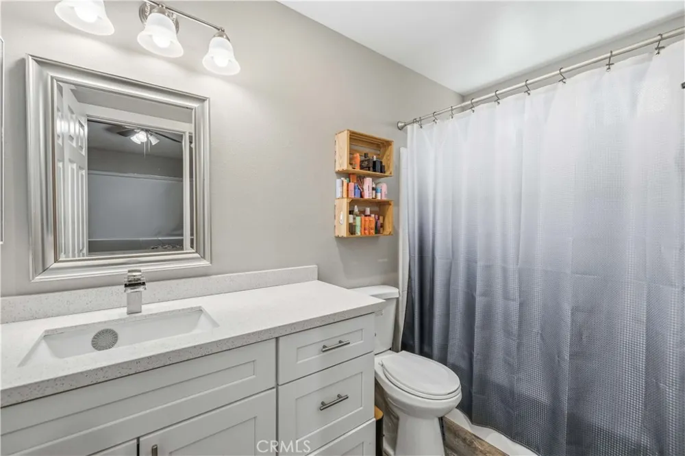 2050 Matthew Avenue Rosamond, CA 93560