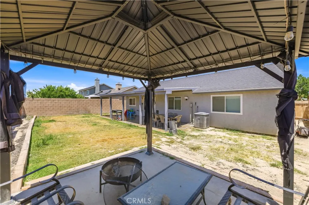 2050 Matthew Avenue Rosamond, CA 93560