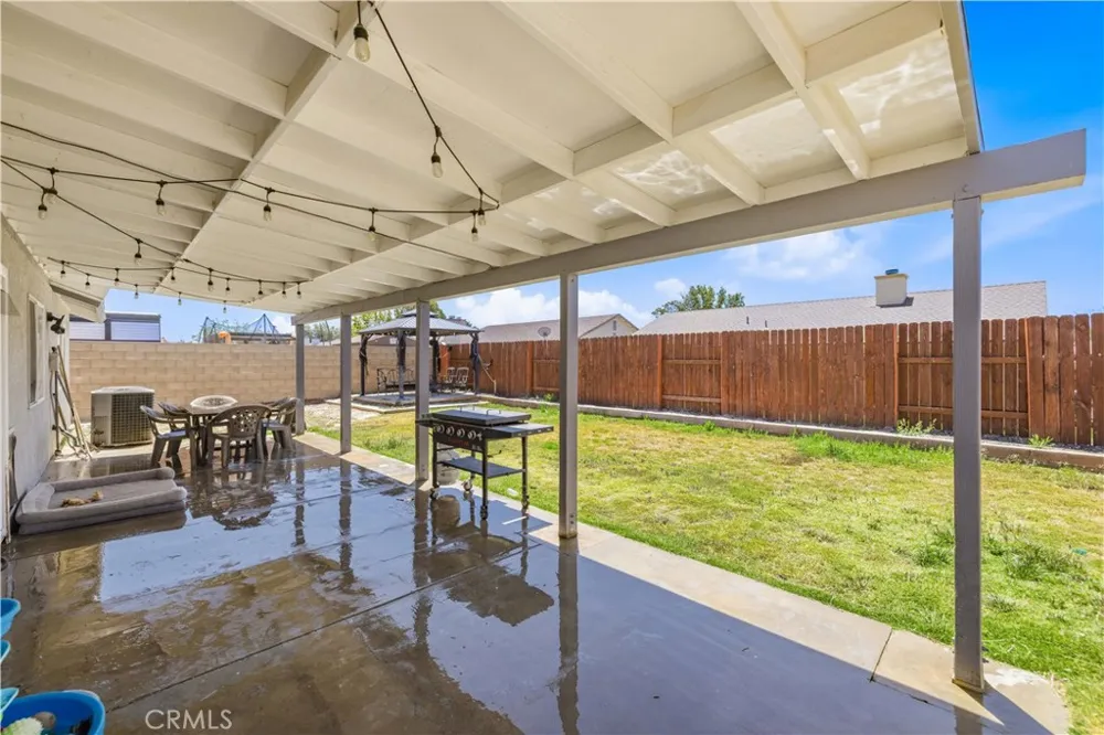 2050 Matthew Avenue Rosamond, CA 93560