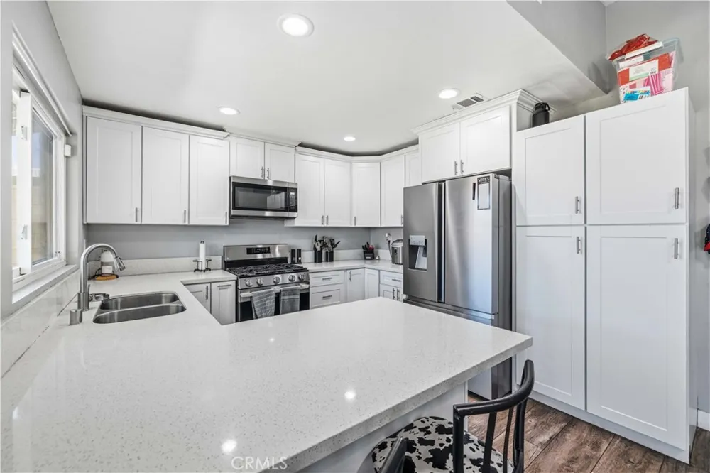 2050 Matthew Avenue Rosamond, CA 93560