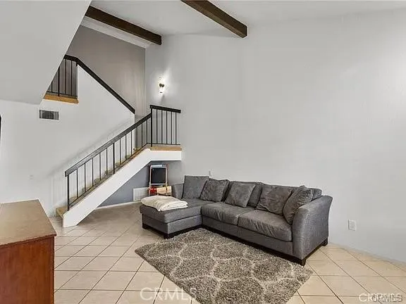 24644 Golfview Drive Valencia, CA 91355