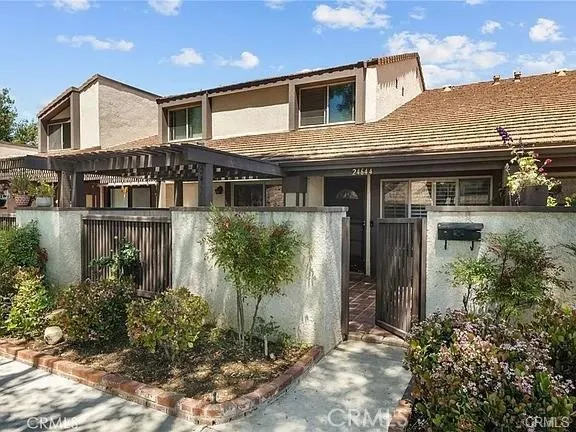 24644 Golfview Drive Valencia, CA 91355