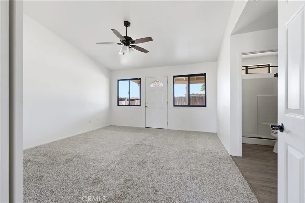 21640 Garibaldi Ct California City, CA 93505