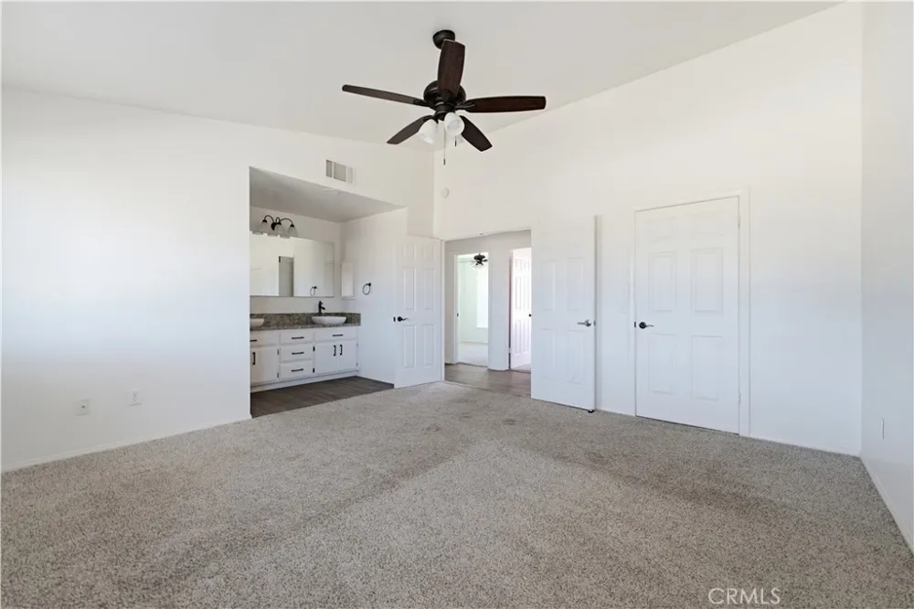 21640 Garibaldi Ct California City, CA 93505
