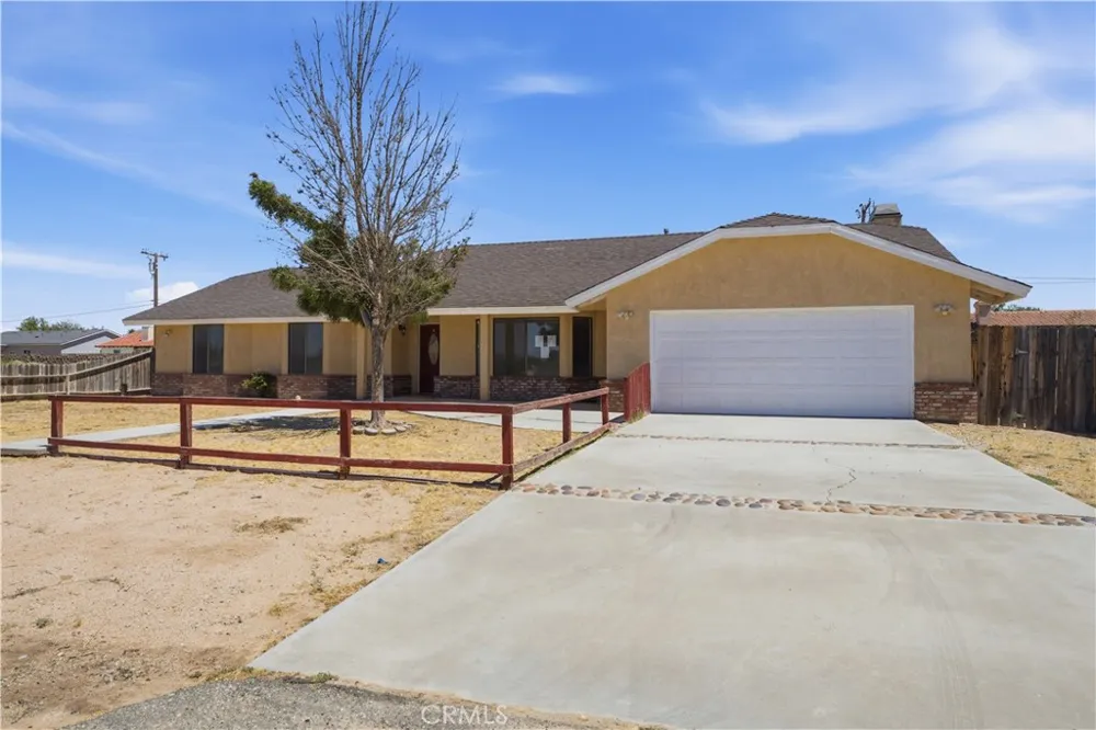 21640 Garibaldi Ct California City, CA 93505