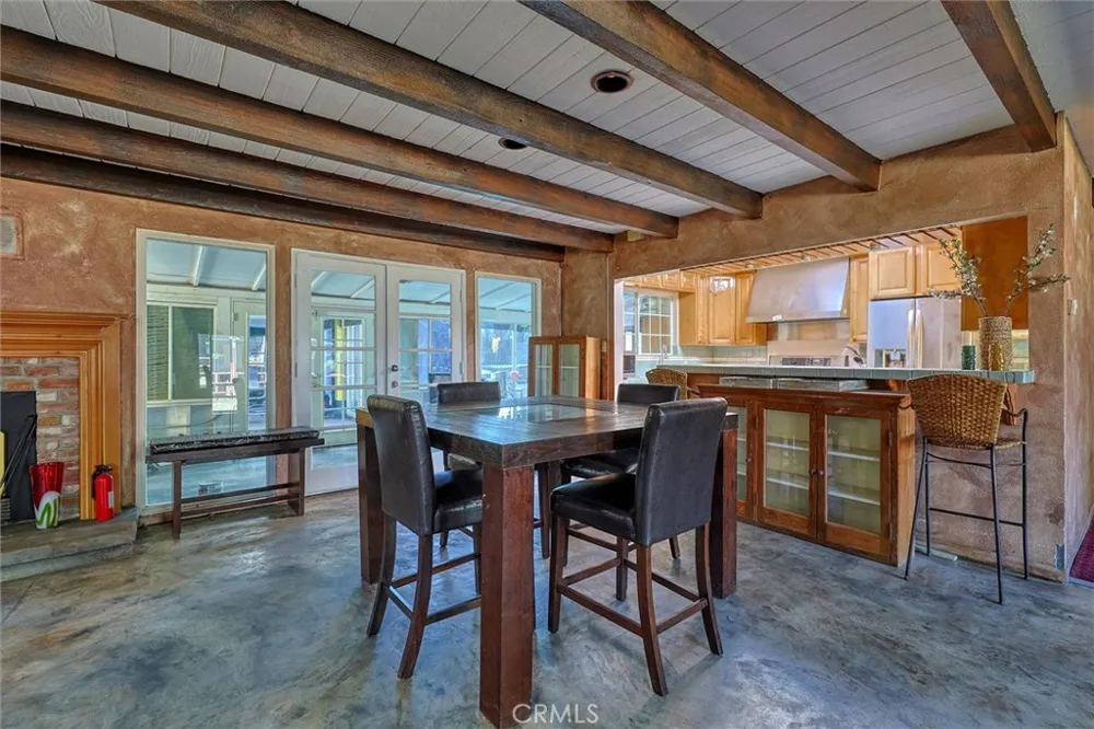 16326 Nordhoff Street North Hills, CA 91343