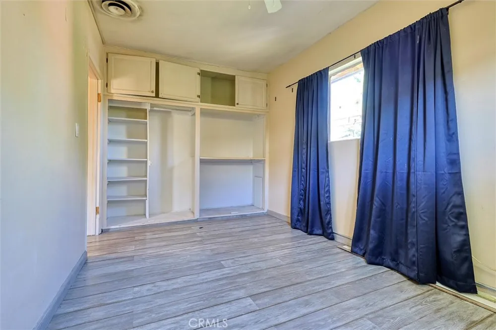 16326 Nordhoff Street North Hills, CA 91343