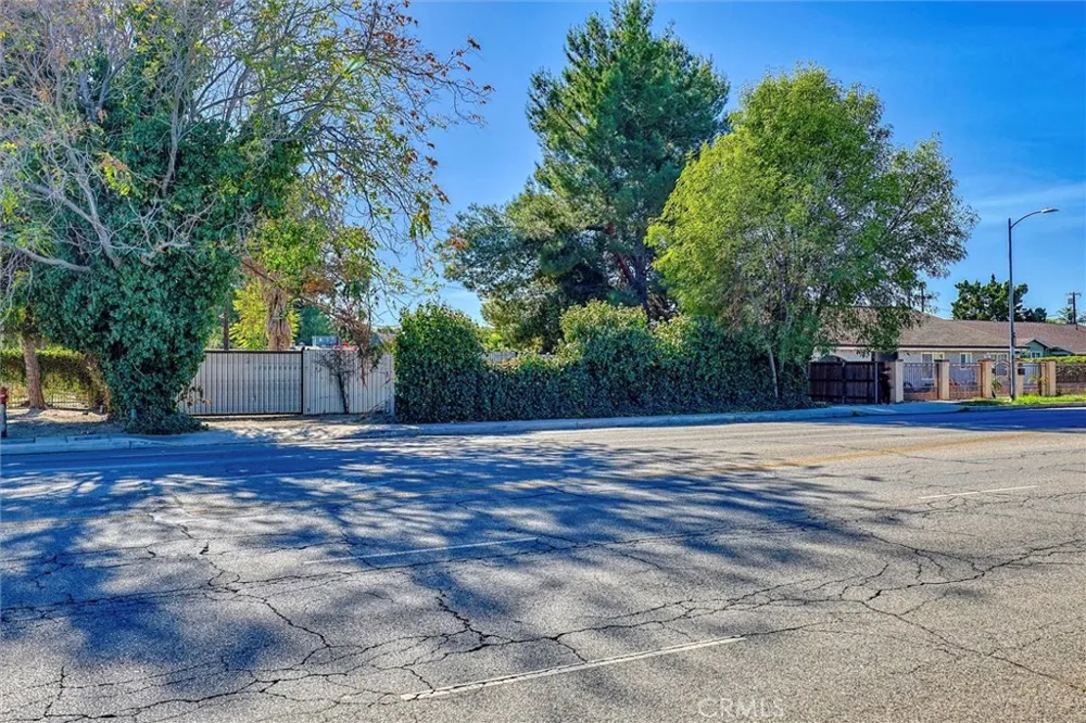 16326 Nordhoff Street North Hills, CA 91343