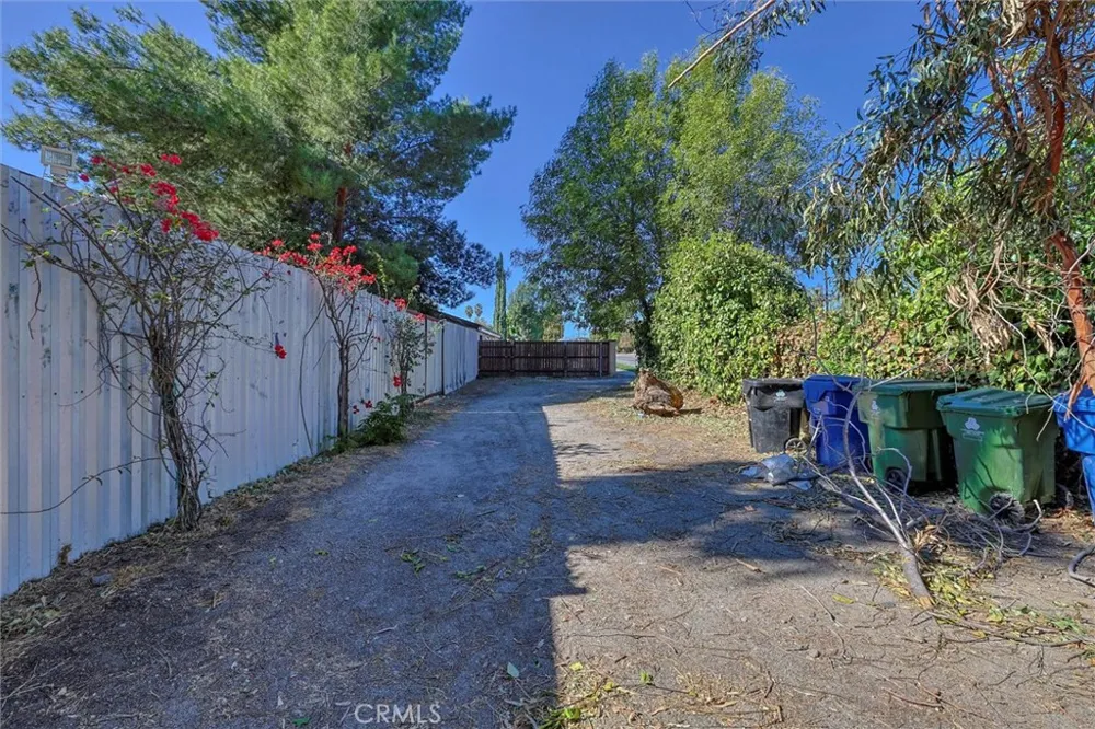 16326 Nordhoff Street North Hills, CA 91343