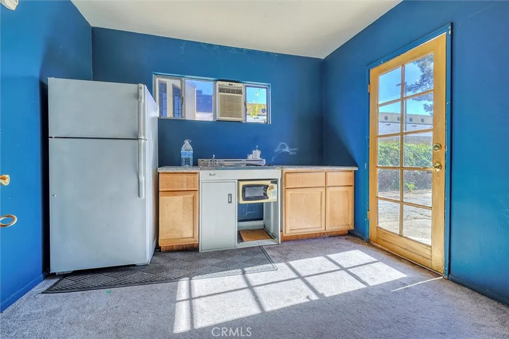 16326 Nordhoff Street North Hills, CA 91343