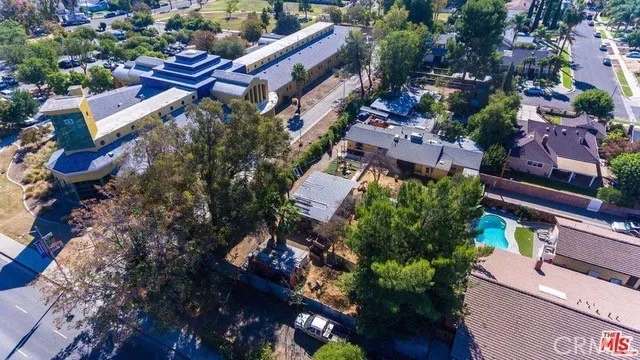 16326 Nordhoff Street North Hills, CA 91343