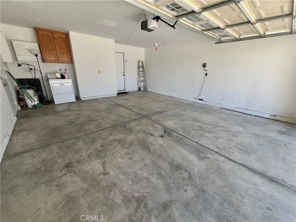 759 E Avenue J6 Lancaster, CA 93535