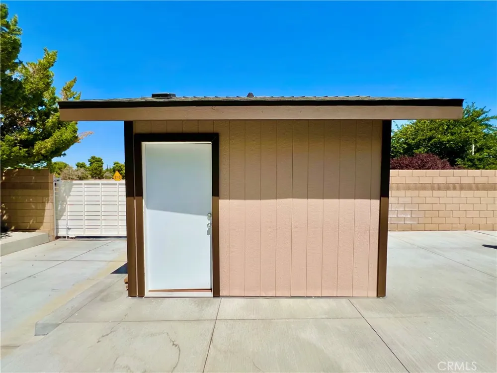 759 E Avenue J6 Lancaster, CA 93535