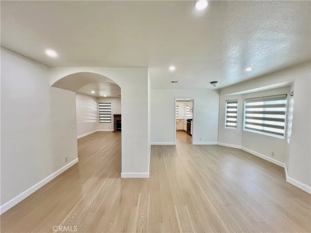 759 E Avenue J6 Lancaster, CA 93535