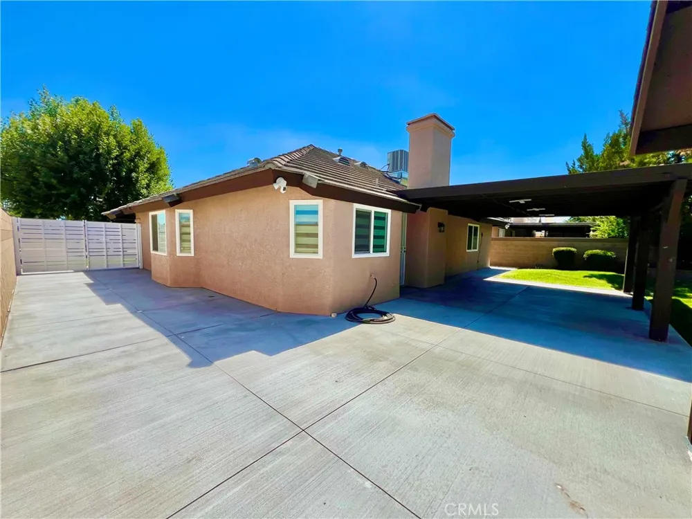 759 E Avenue J6 Lancaster, CA 93535