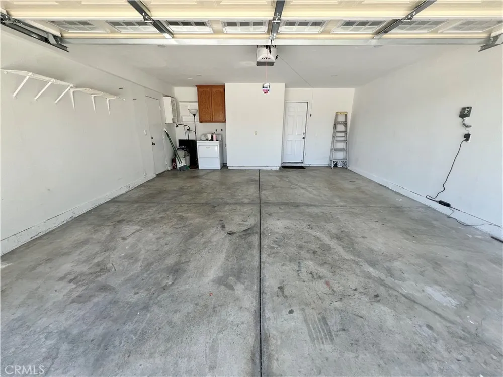 759 E Avenue J6 Lancaster, CA 93535