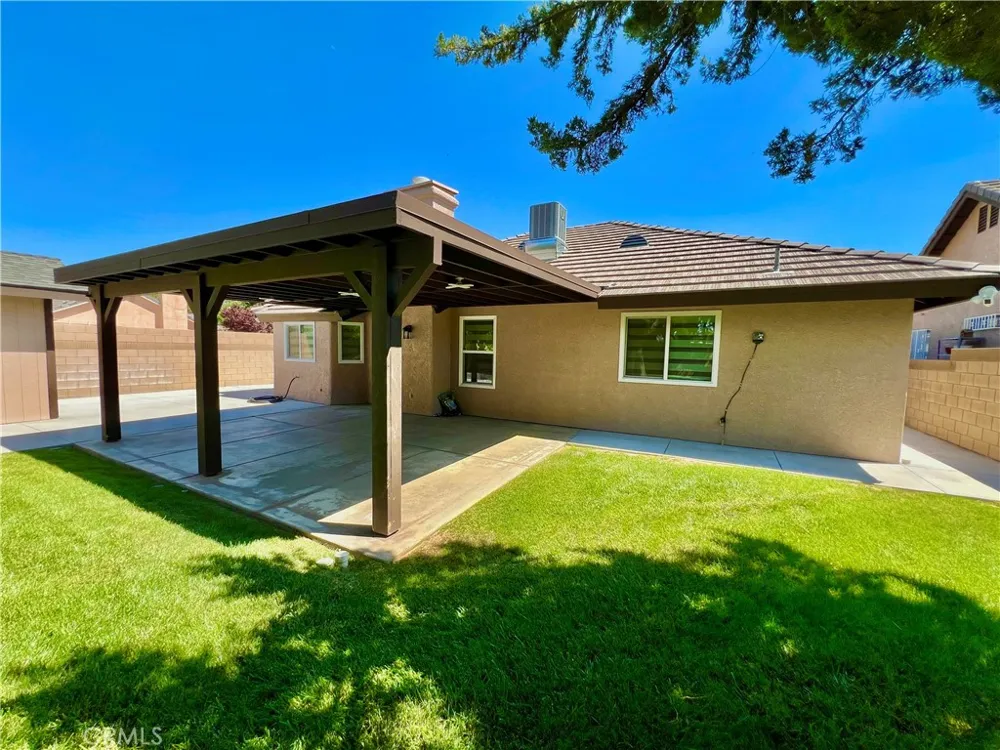 759 E Avenue J6 Lancaster, CA 93535