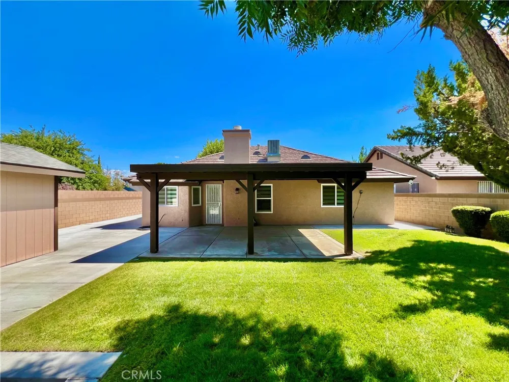 759 E Avenue J6 Lancaster, CA 93535
