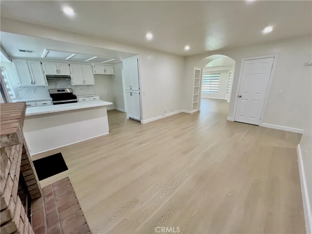 759 E Avenue J6 Lancaster, CA 93535