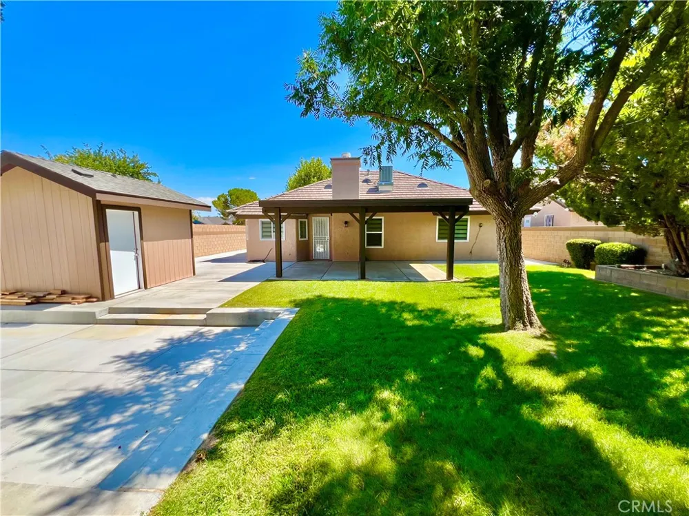 759 E Avenue J6 Lancaster, CA 93535