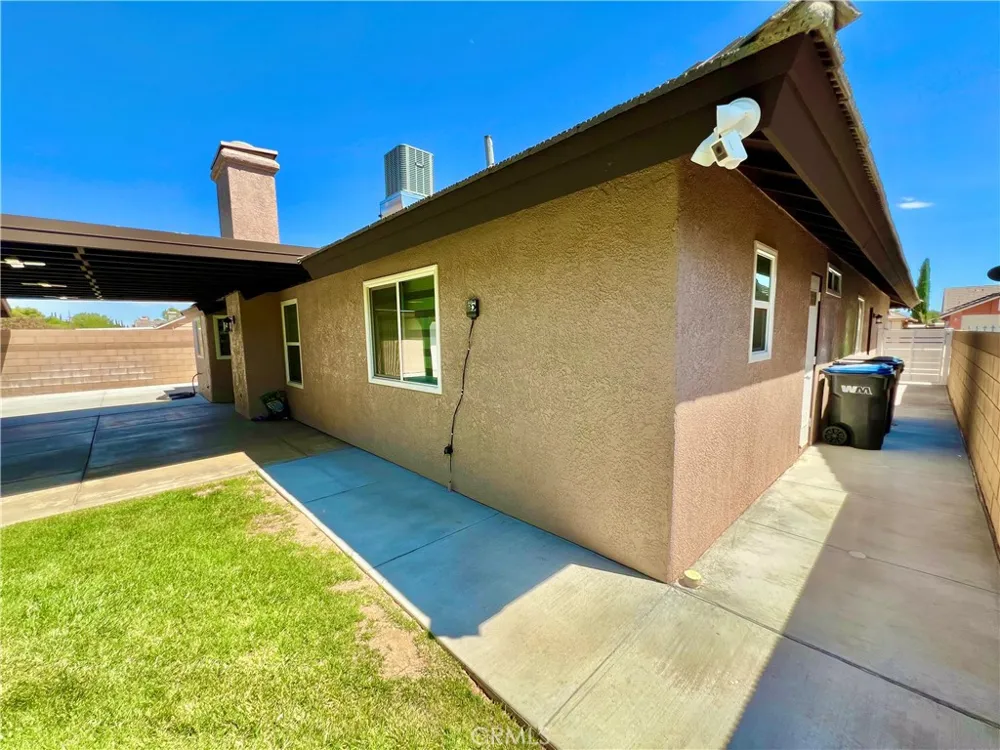 759 E Avenue J6 Lancaster, CA 93535