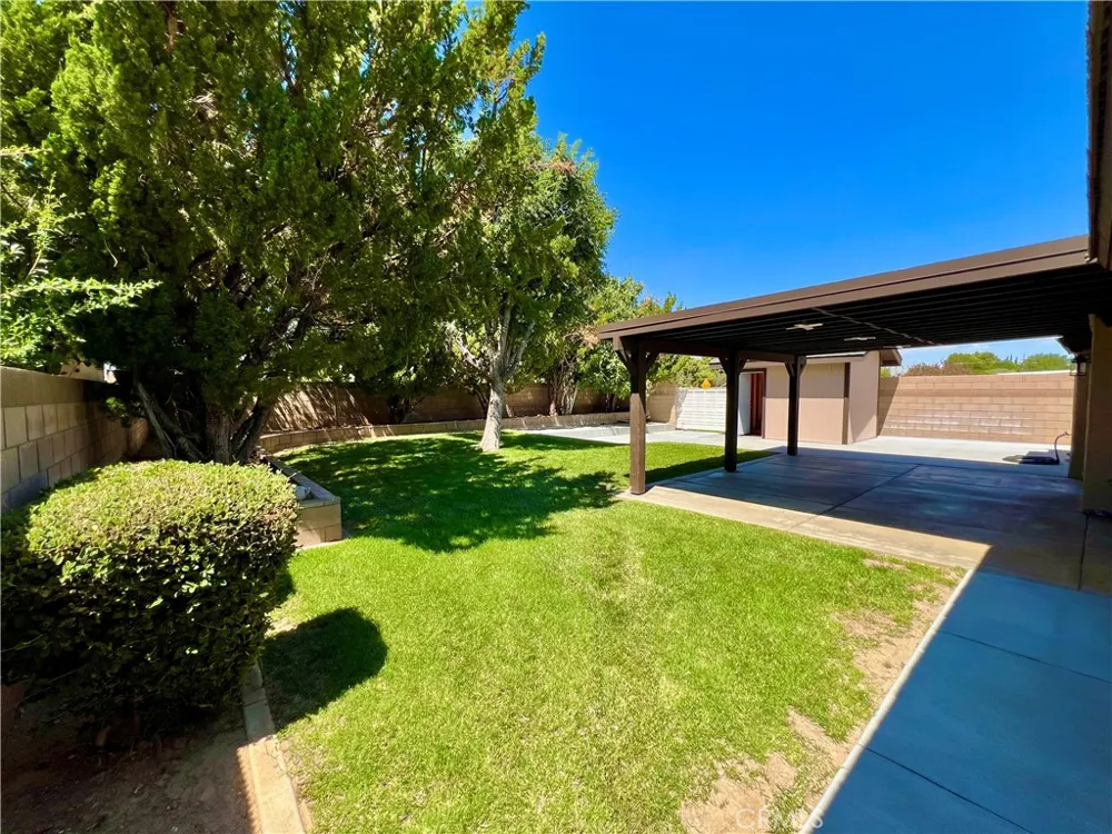 759 E Avenue J6 Lancaster, CA 93535