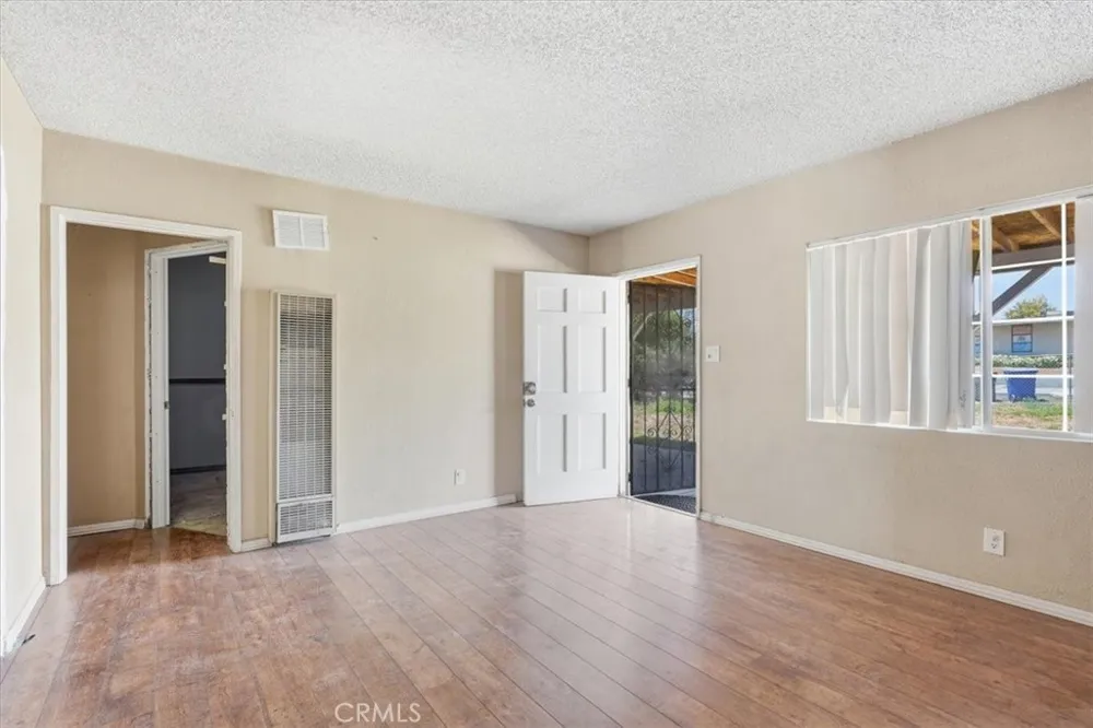 32857 Avenue E Yucaipa, CA 92399