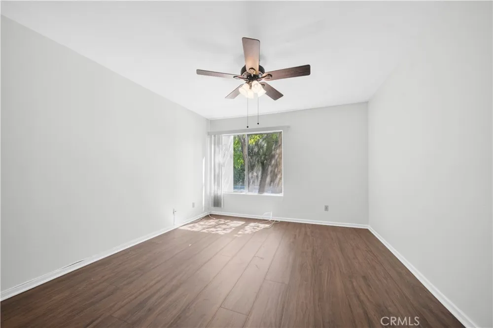 23515 Lyons #261 Valencia, CA 91355